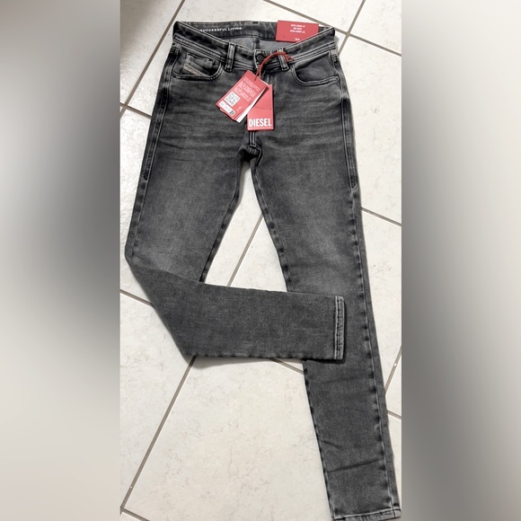 Brand new with tags skinny Diesel Jeans - Picture 1 of 2